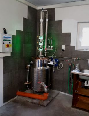 Distilling machine at our customers in Austria